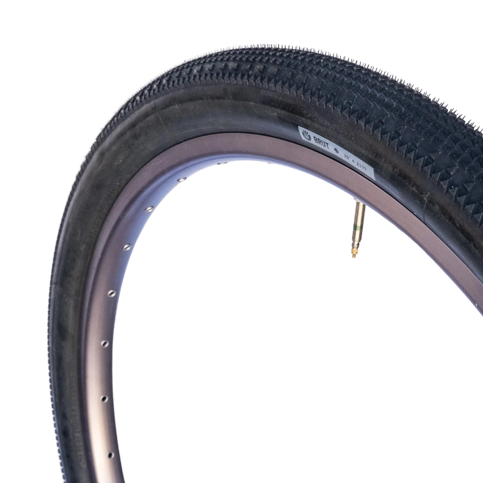 Ultradynamico Brut Robusto 29 x 2.1 bicycle tire