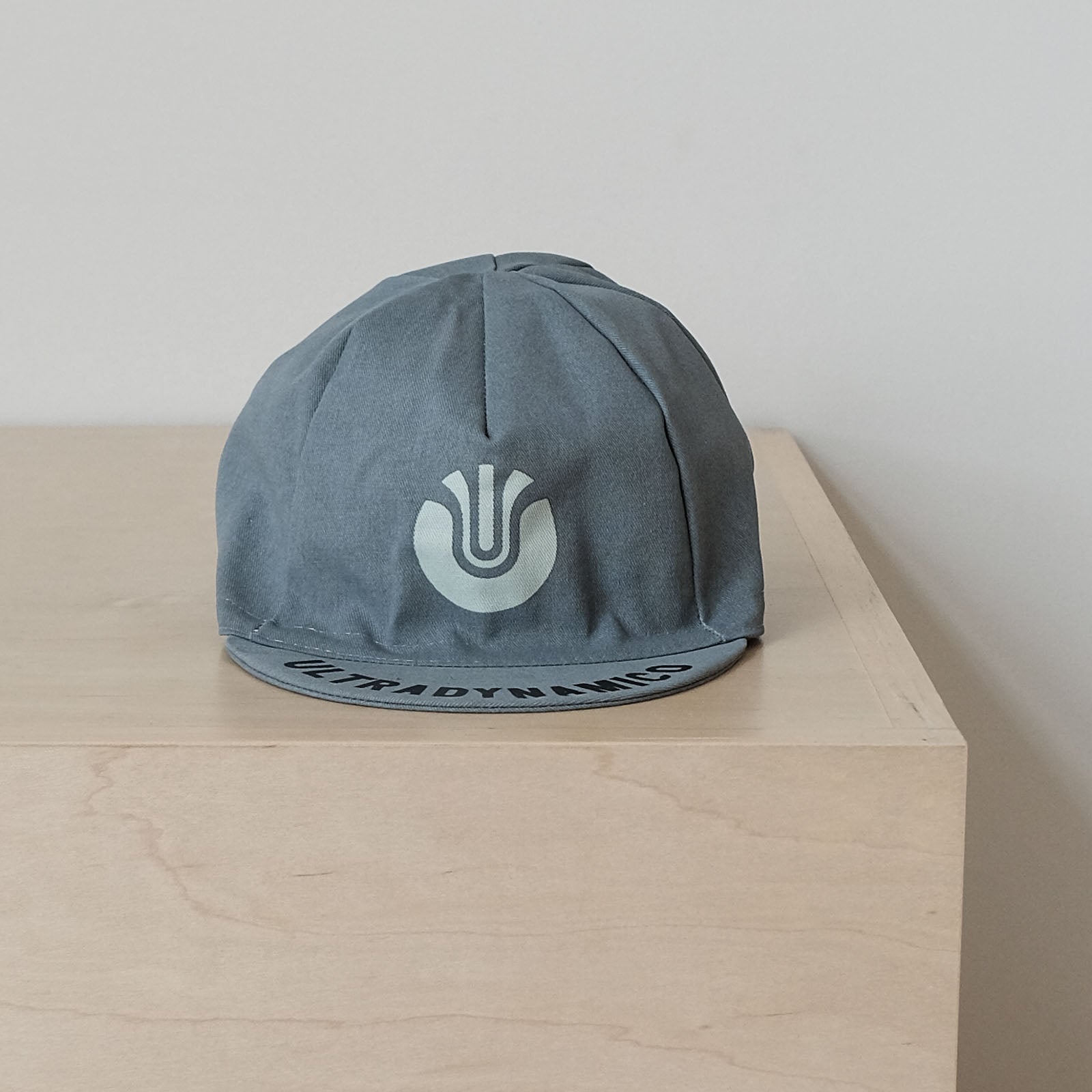 Alt Font Cap - Grey